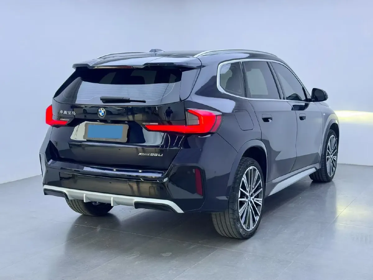 2024 BMW X1 2.0T 204HP L4 7DCT,autocango,china used car exporter,china ev exporter,chinese used car exporter,chinese used ev exporter