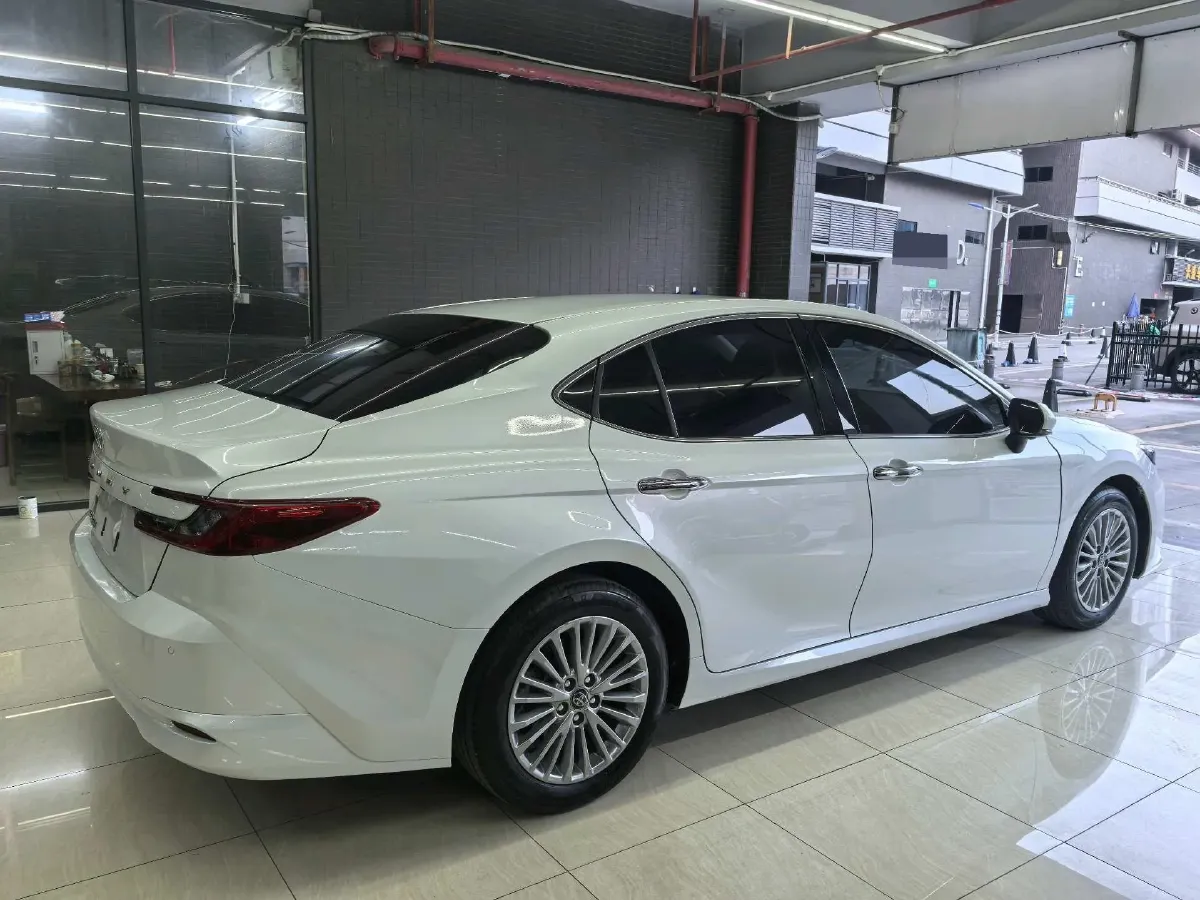 2024 Toyota Camry 2.0L 173HP L4 CVT,autocango,china used car exporter,china ev exporter,chinese used car exporter,chinese used ev exporter