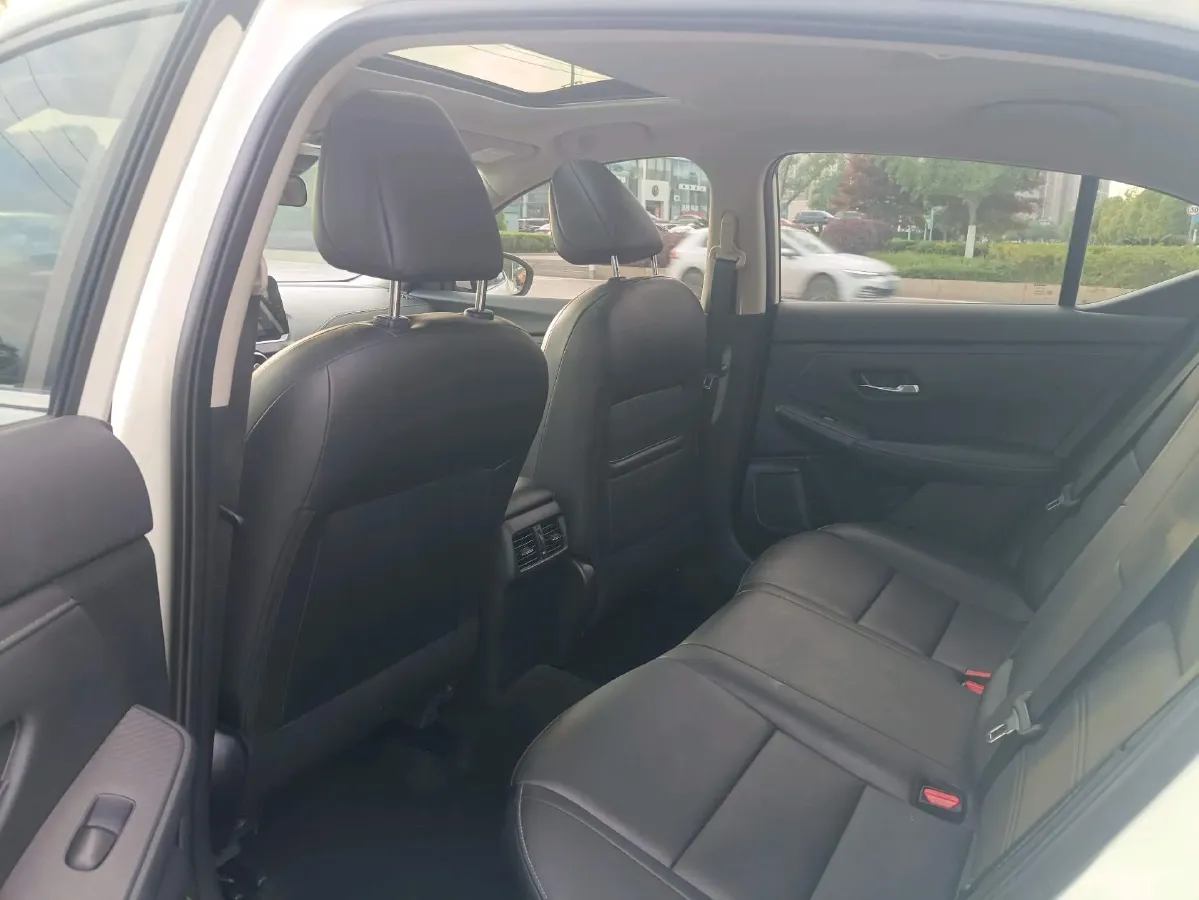 2020 Nissan Sylphy 1.6L 139HP L4 CVT,autocango,china used car exporter,china ev exporter,chinese used car exporter,chinese used ev exporter