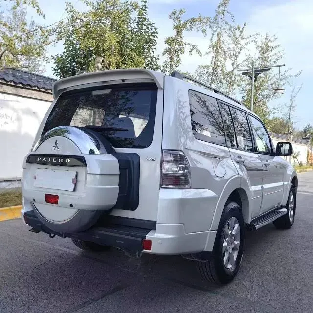 2019 Mitsubishi Pajero 3.0L 174HP V6 5AT,autocango,china used car exporter,china ev exporter,chinese used car exporter,chinese used ev exporter