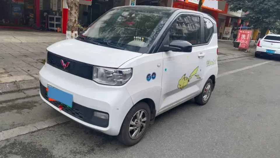 2020 WuLing HongGuang MINI EV BEV 13.8KWH,autocango,china used car exporter,china ev exporter,chinese used car exporter,chinese used ev exporter
