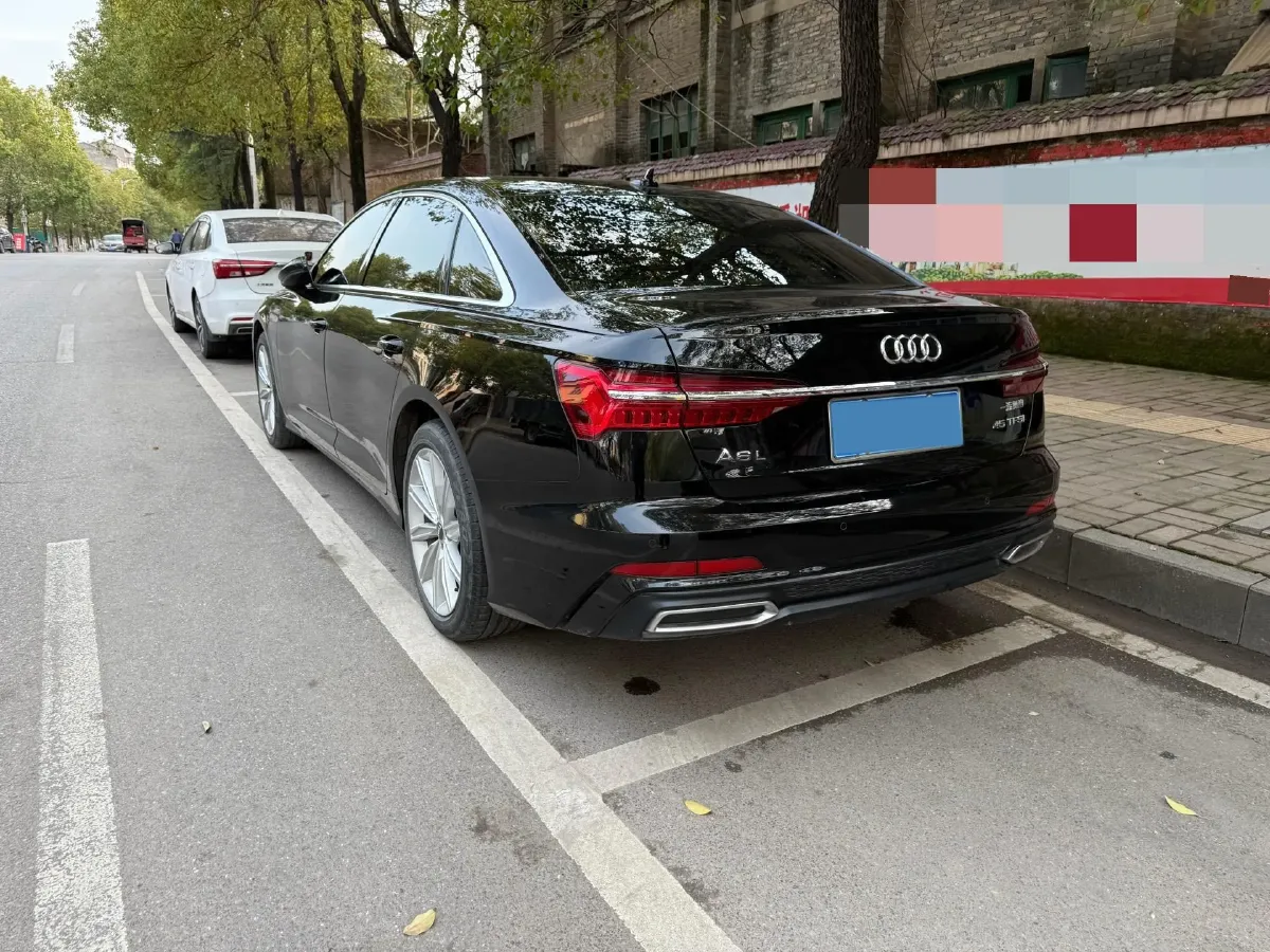 2021 Audi A6L 2.0T 224HP L4 7DCT,autocango,china used car exporter,china ev exporter,chinese used car exporter,chinese used ev exporter