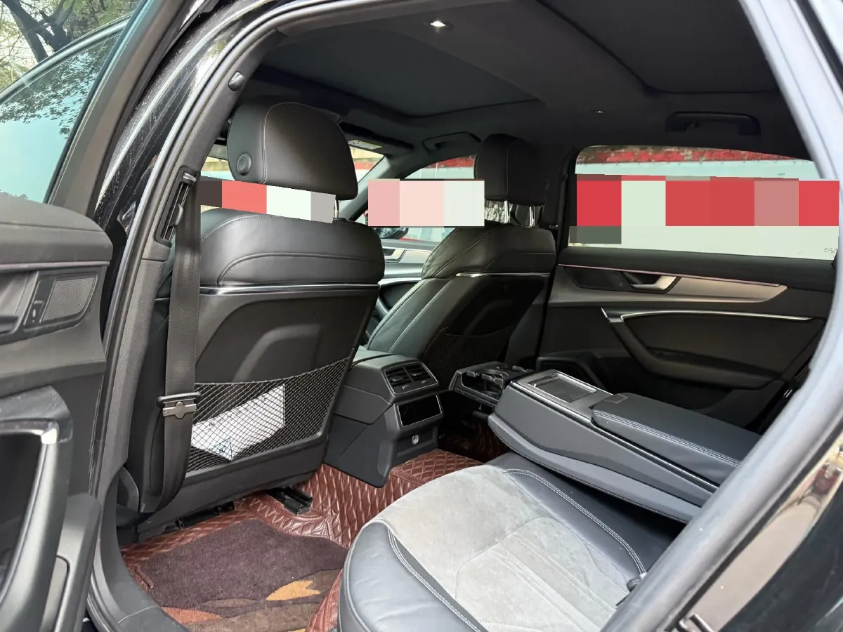 2021 Audi A6L 2.0T 224HP L4 7DCT,autocango,china used car exporter,china ev exporter,chinese used car exporter,chinese used ev exporter