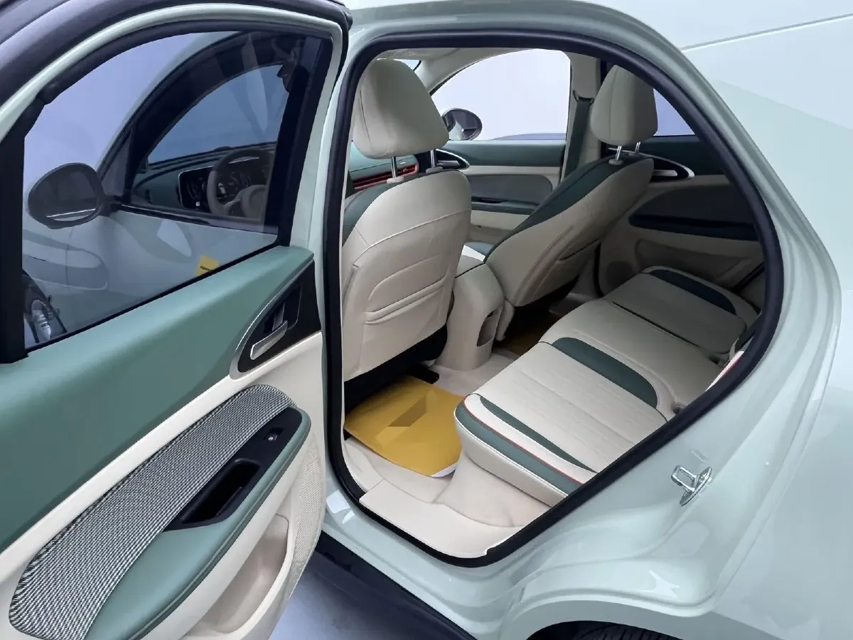 2023 Ora FunkyCat BEV 47.8KWH,autocango,china used car exporter,china ev exporter,chinese used car exporter,chinese used ev exporter