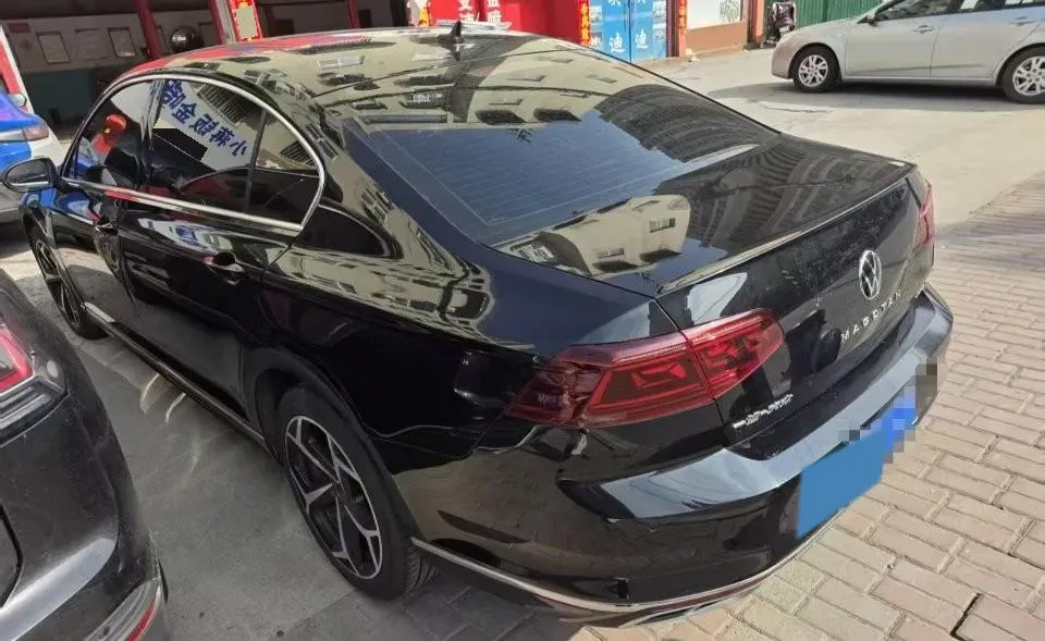 2023 Volkswagen Magotan 2.0T 186HP L4 7DCT,autocango,china used car exporter,china ev exporter,chinese used car exporter,chinese used ev exporter