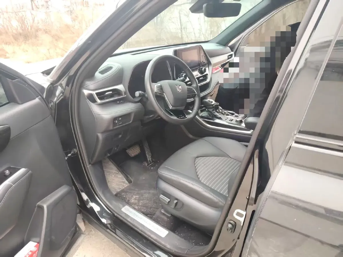 2022 Toyota Crown Kluger 2.0T 248HP L4 8AT,autocango,china used car exporter,china ev exporter,chinese used car exporter,chinese used ev exporter