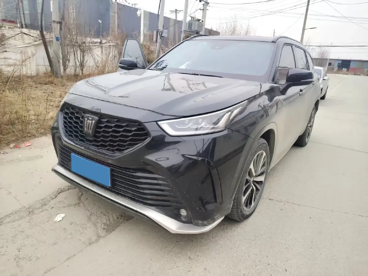 2022 Toyota Crown Kluger 2.0T 248HP L4 8AT,autocango,china used car exporter,china ev exporter,chinese used car exporter,chinese used ev exporter