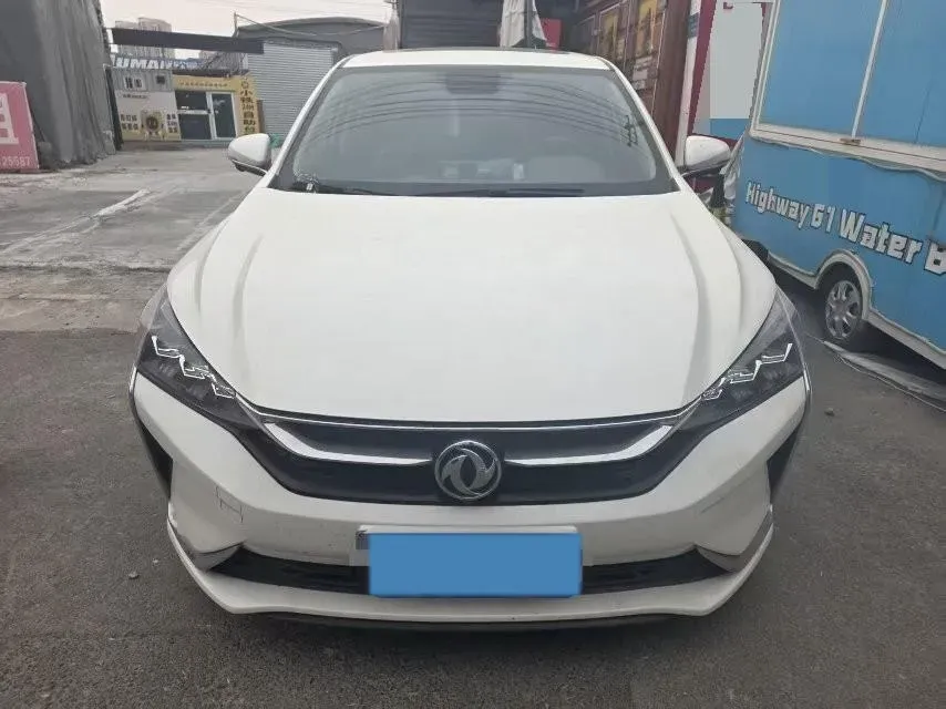 2020 DongFeng Aeolus YiXuan 1.5T 150HP L4 6DCT,autocango,china used car exporter,china ev exporter,chinese used car exporter,chinese used ev exporter