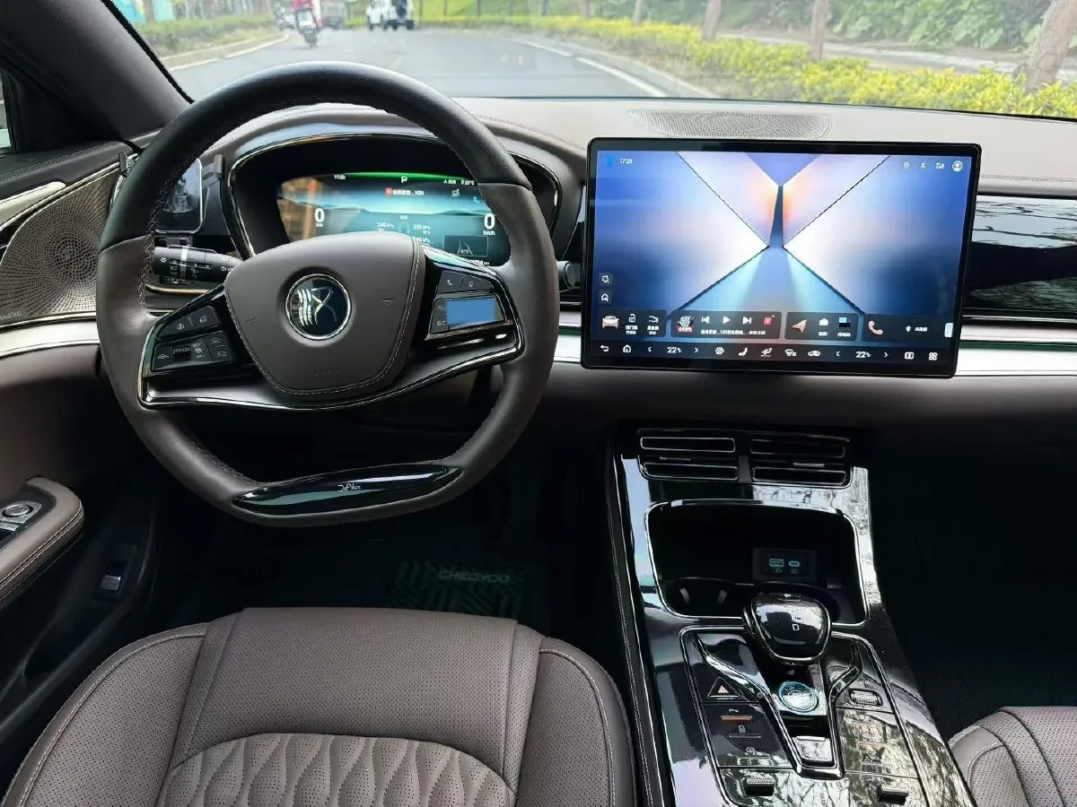 2024 BYD Han BEV 72KWH,autocango,china used car exporter,china ev exporter,chinese used car exporter,chinese used ev exporter