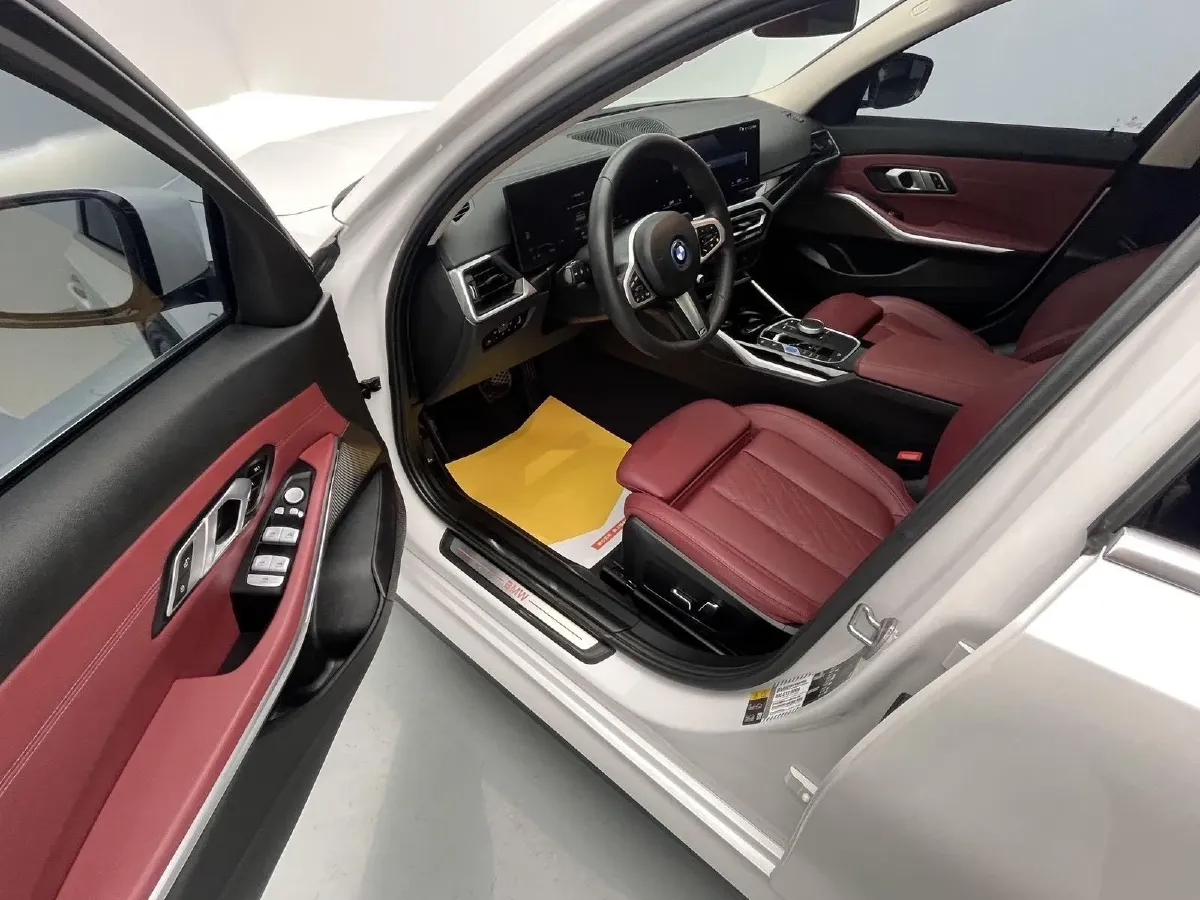 2025 BMW i3 BEV 70KWH,autocango,china used car exporter,china ev exporter,chinese used car exporter,chinese used ev exporter