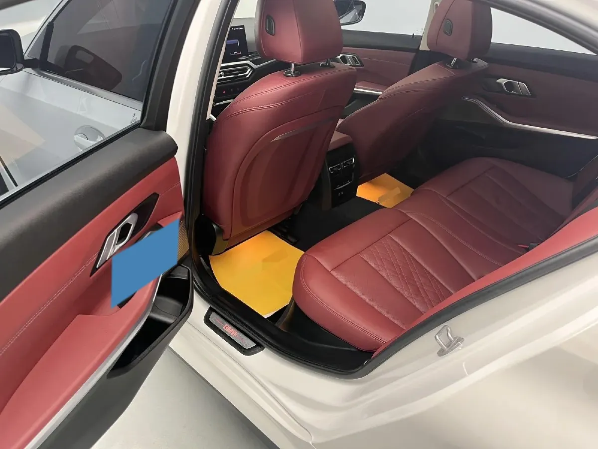 2025 BMW i3 BEV 70KWH,autocango,china used car exporter,china ev exporter,chinese used car exporter,chinese used ev exporter