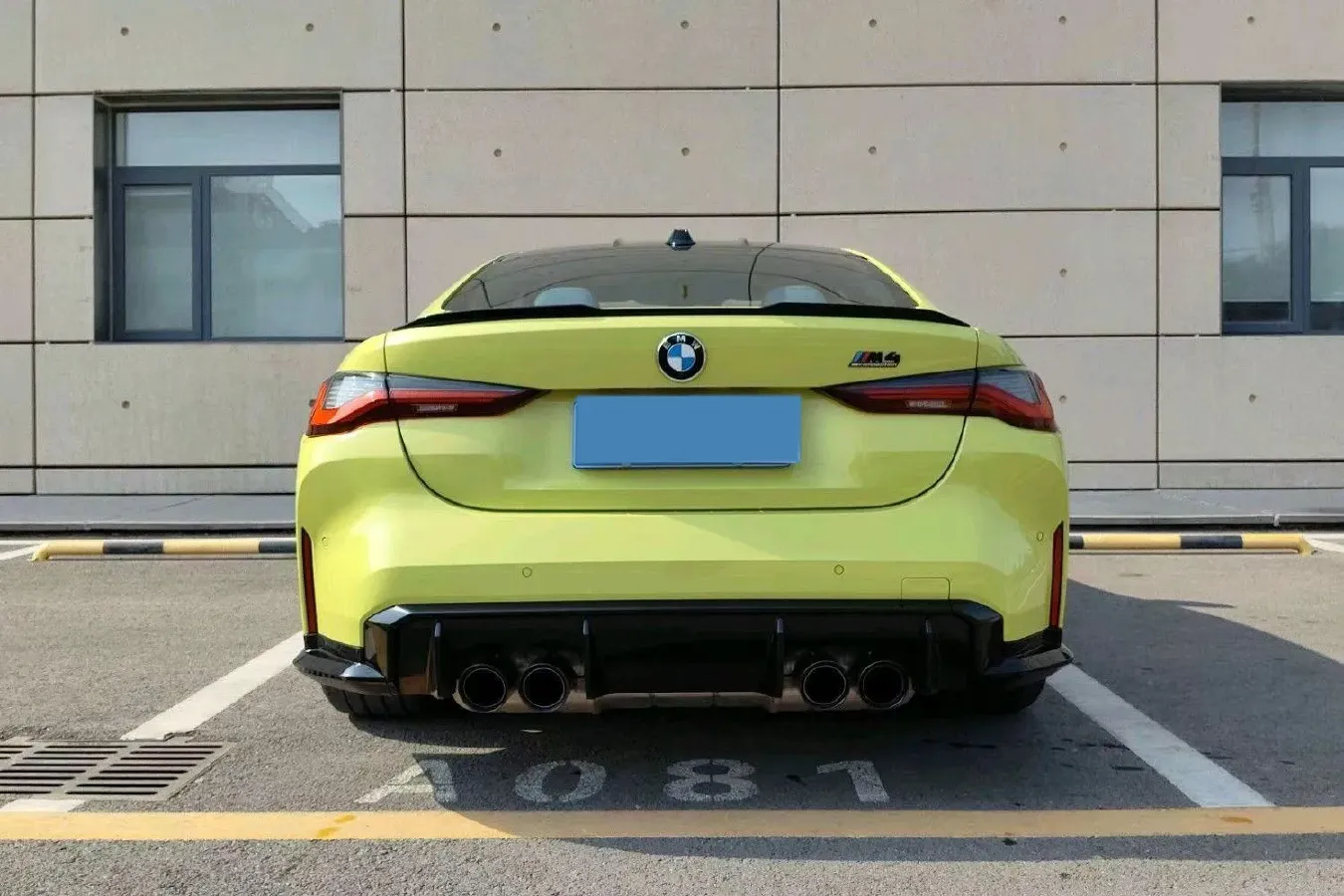 2023 BMW M4 3.0T 510HP L6 8AT,autocango,china used car exporter,china ev exporter,chinese used car exporter,chinese used ev exporter