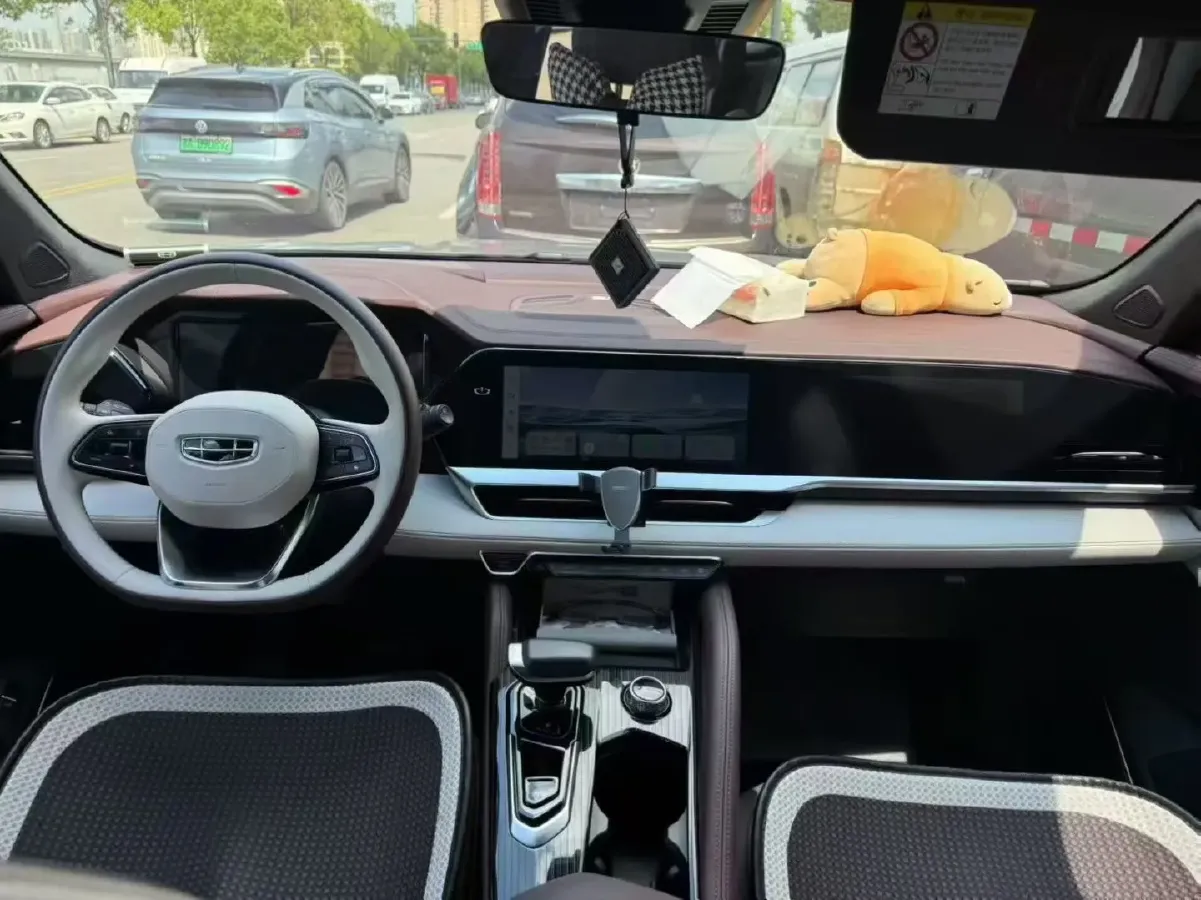 2021 Geely Monjaro 2.0T 218HP L4 7DCT,autocango,china used car exporter,china ev exporter,chinese used car exporter,chinese used ev exporter