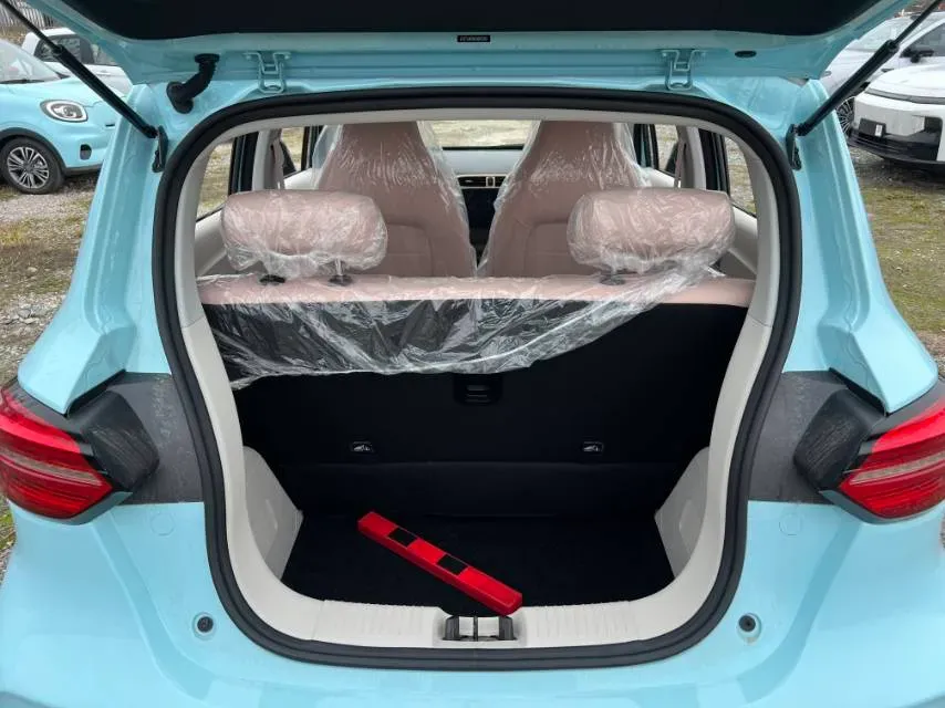 2025 Leapmotor T03 BEV 41.3KWH,autocango,china used car exporter,china ev exporter,chinese used car exporter,chinese used ev exporter