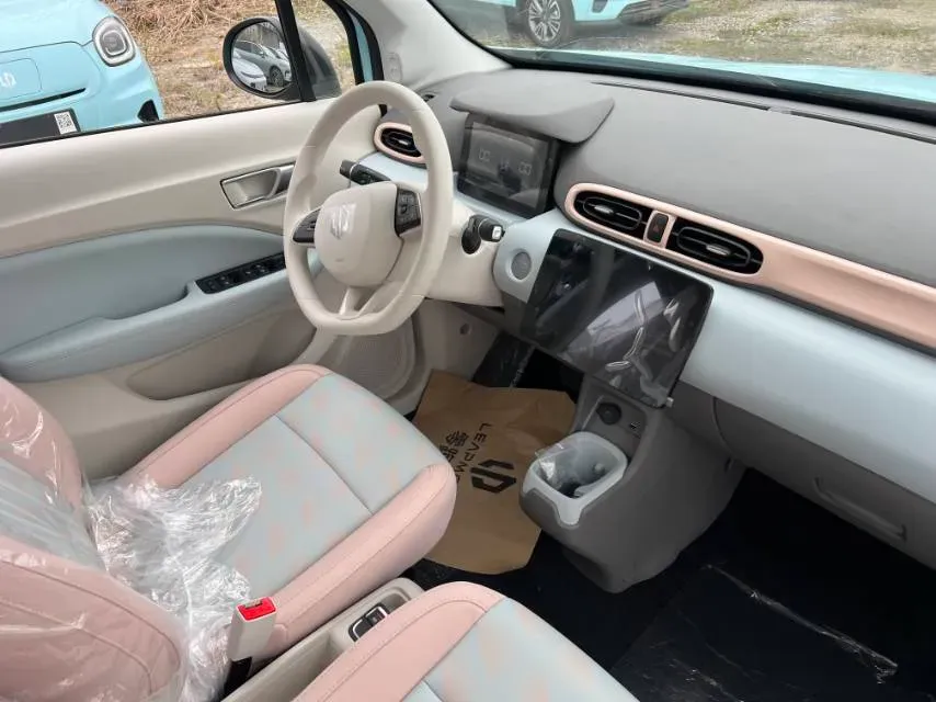 2025 Leapmotor T03 BEV 41.3KWH,autocango,china used car exporter,china ev exporter,chinese used car exporter,chinese used ev exporter