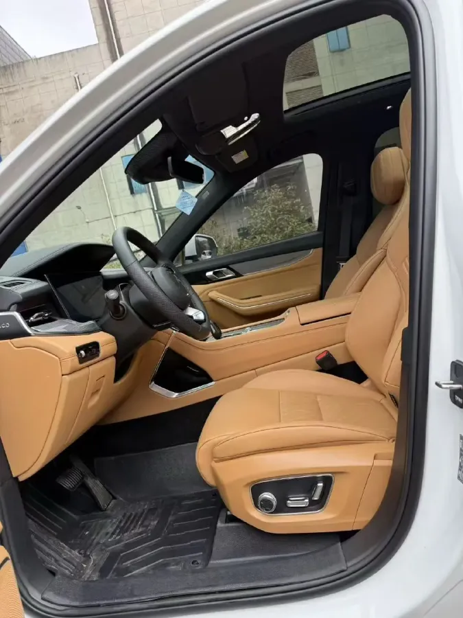 2024 LYNK&CO 09 2.0T 254HP L4 8AT,autocango,china used car exporter,china ev exporter,chinese used car exporter,chinese used ev exporter