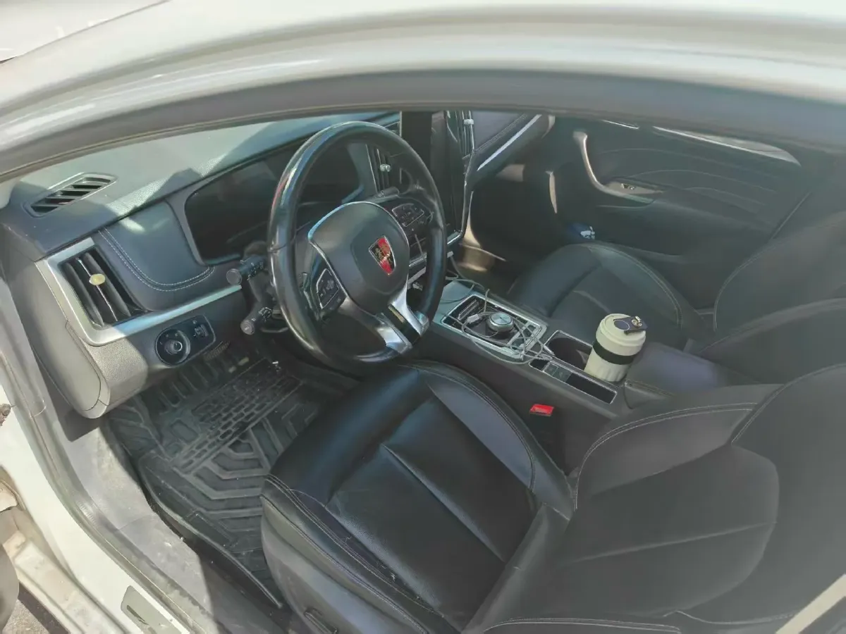 2019 Roewe i6 1.5T 169HP L4 AMT PHEV 9.1KWH,autocango,china used car exporter,china ev exporter,chinese used car exporter,chinese used ev exporter