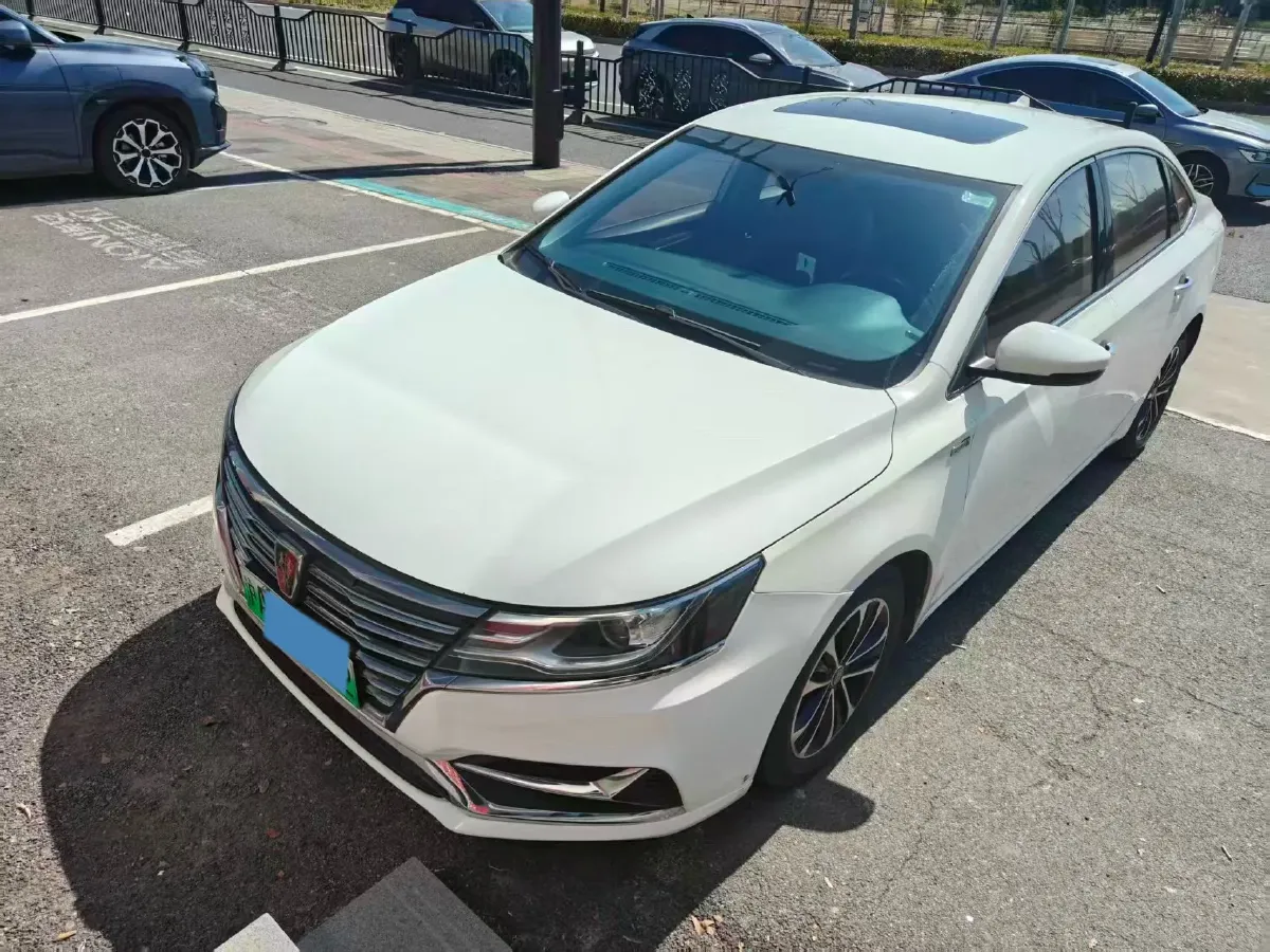 2019 Roewe i6 1.5T 169HP L4 AMT PHEV 9.1KWH,autocango,china used car exporter,china ev exporter,chinese used car exporter,chinese used ev exporter