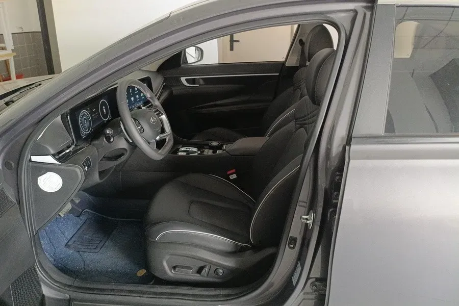 2021 Hyundai Mistra 1.5T 170HP L4 7DCT,autocango,china used car exporter,china ev exporter,chinese used car exporter,chinese used ev exporter