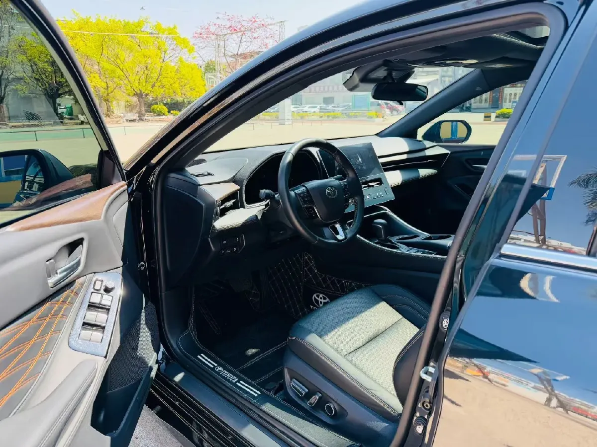 2024 Toyota Avalon 2.0L 173HP L4 CVT,autocango,china used car exporter,china ev exporter,chinese used car exporter,chinese used ev exporter