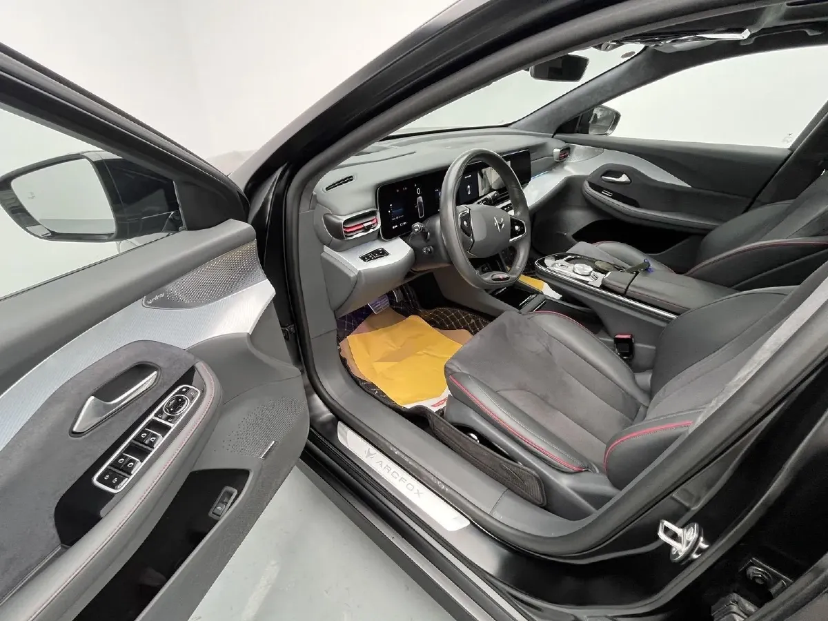 2022 ARCFOX αS BEV 74.5KWH,autocango,china used car exporter,china ev exporter,chinese used car exporter,chinese used ev exporter