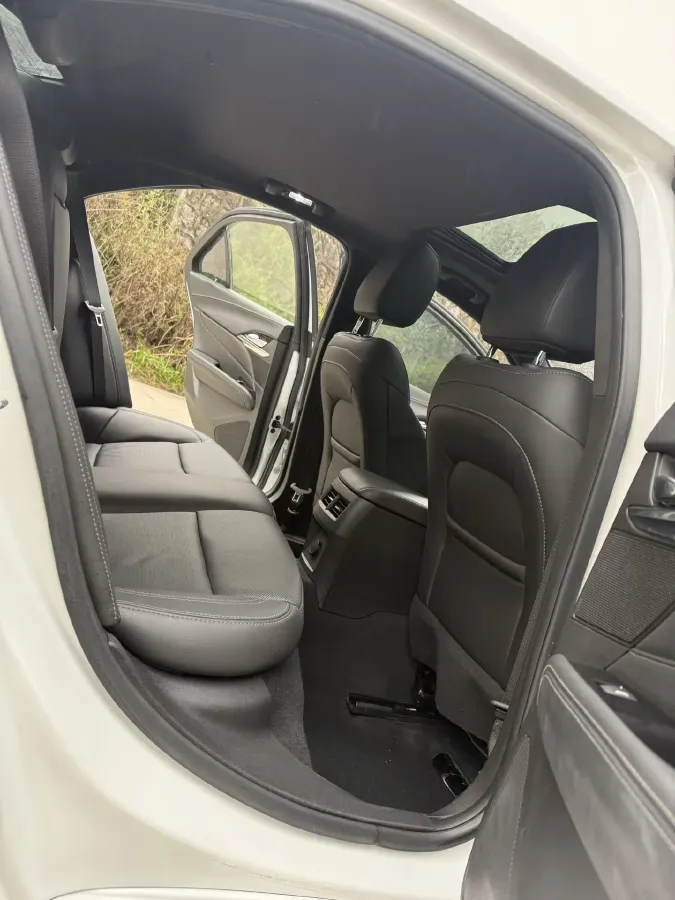 2022 Cadillac CT4 2.0T 237HP L4 8AT,autocango,china used car exporter,china ev exporter,chinese used car exporter,chinese used ev exporter