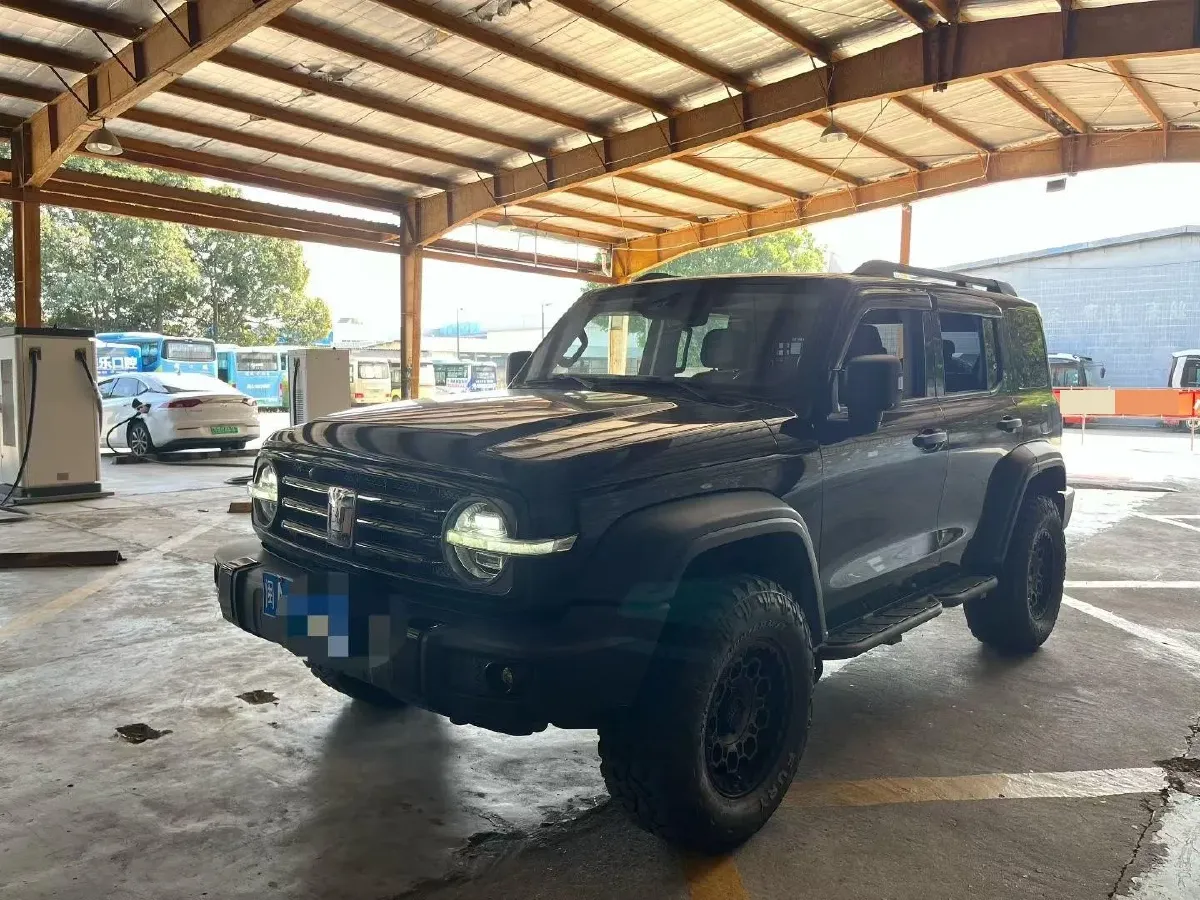 2023 Tank 300 2.0T 227HP L4 8AT,autocango,china used car exporter,china ev exporter,chinese used car exporter,chinese used ev exporter