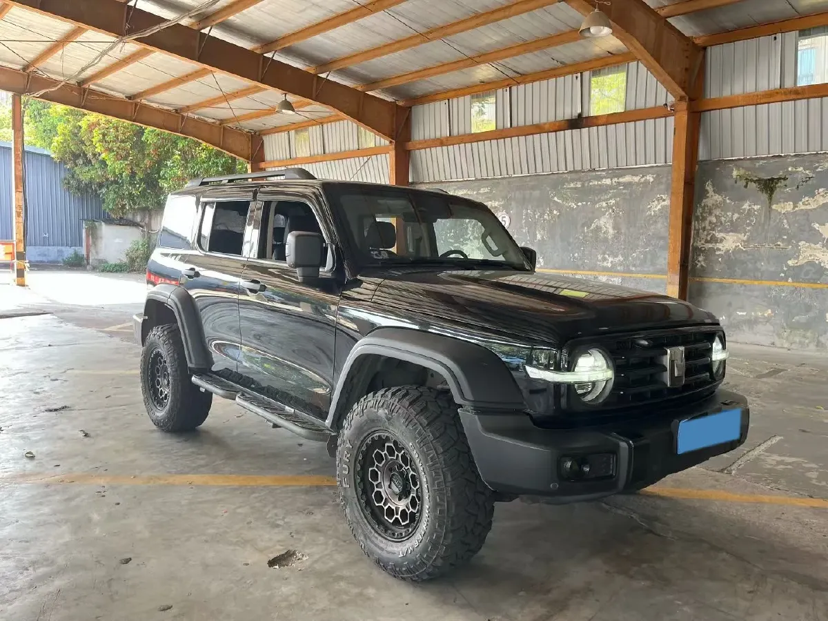 2023 Tank 300 2.0T 227HP L4 8AT,autocango,china used car exporter,china ev exporter,chinese used car exporter,chinese used ev exporter