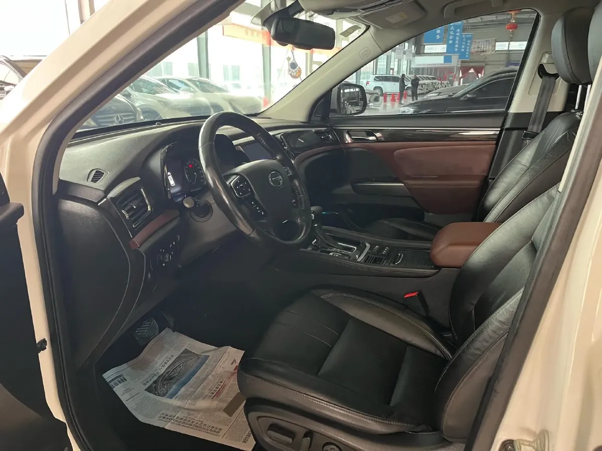 2017 GAC Trumpchi GS8 2.0T 201HP L4 6AT,autocango,china used car exporter,china ev exporter,chinese used car exporter,chinese used ev exporter