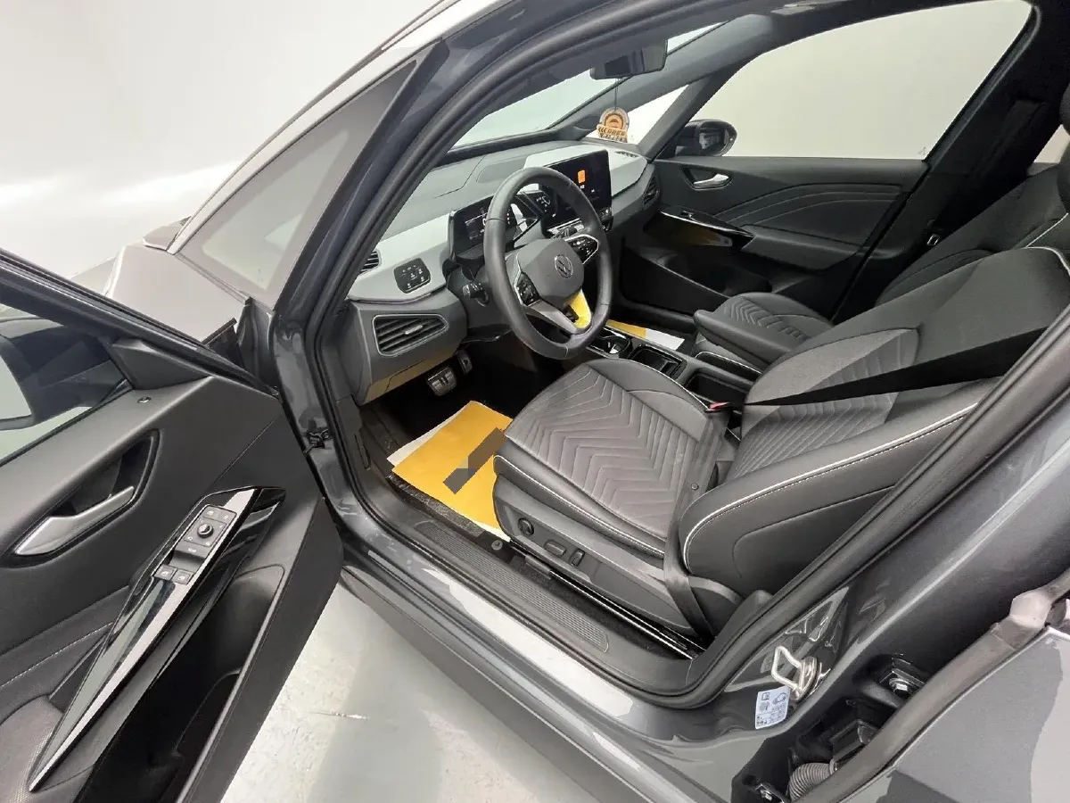 2024 Volkswagen ID.3 BEV 52.8KWH,autocango,china used car exporter,china ev exporter,chinese used car exporter,chinese used ev exporter