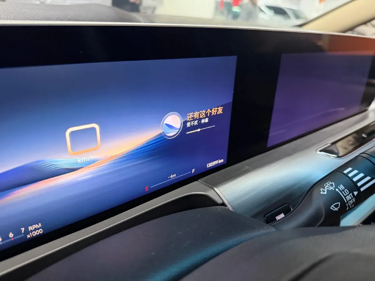 2023 Buick GL8 2.0T 237HP L4 9AT,autocango,china used car exporter,china ev exporter,chinese used car exporter,chinese used ev exporter