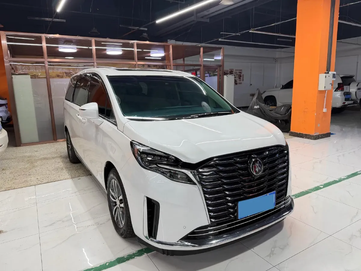 2023 Buick GL8 2.0T 237HP L4 9AT,autocango,china used car exporter,china ev exporter,chinese used car exporter,chinese used ev exporter
