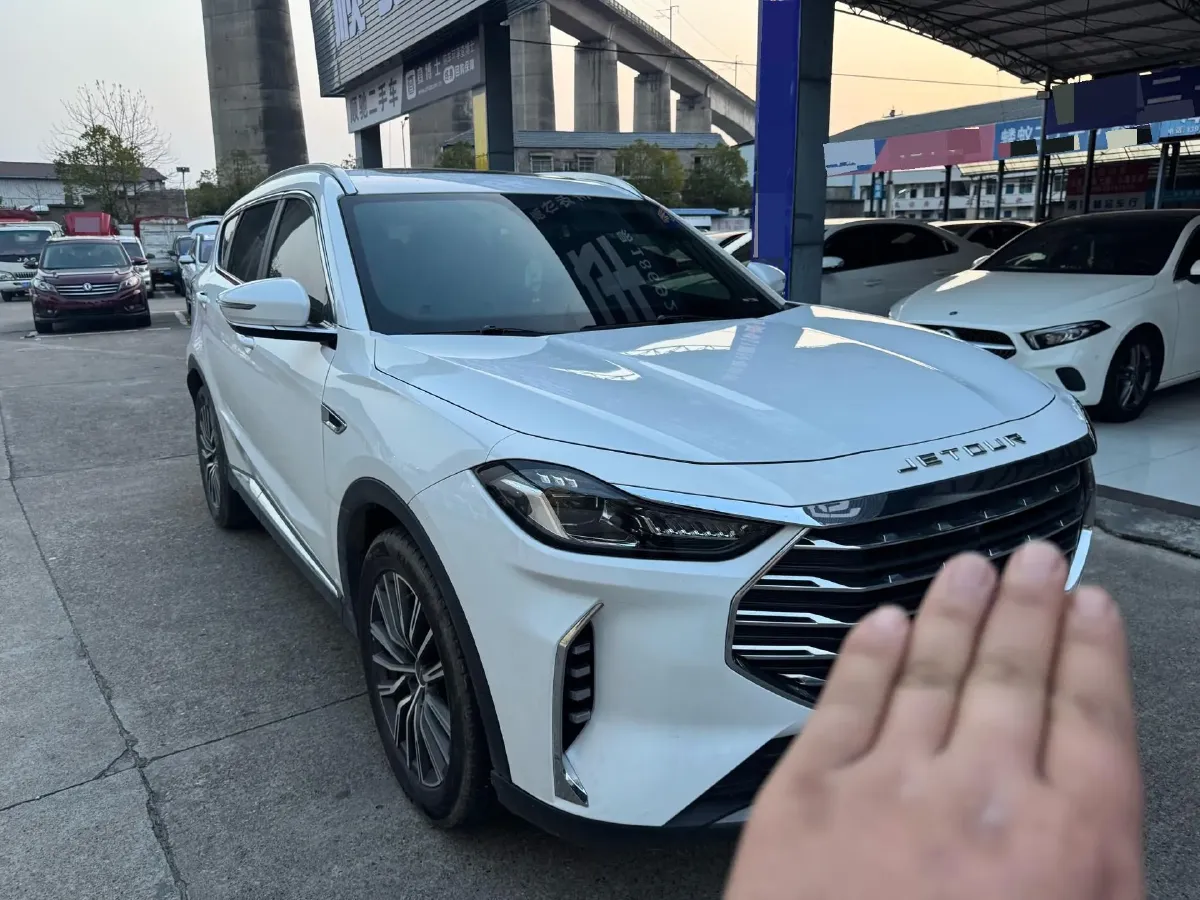2022 Jetour X70 Plus 1.5T 156HP L4 CVT,autocango,china used car exporter,china ev exporter,chinese used car exporter,chinese used ev exporter