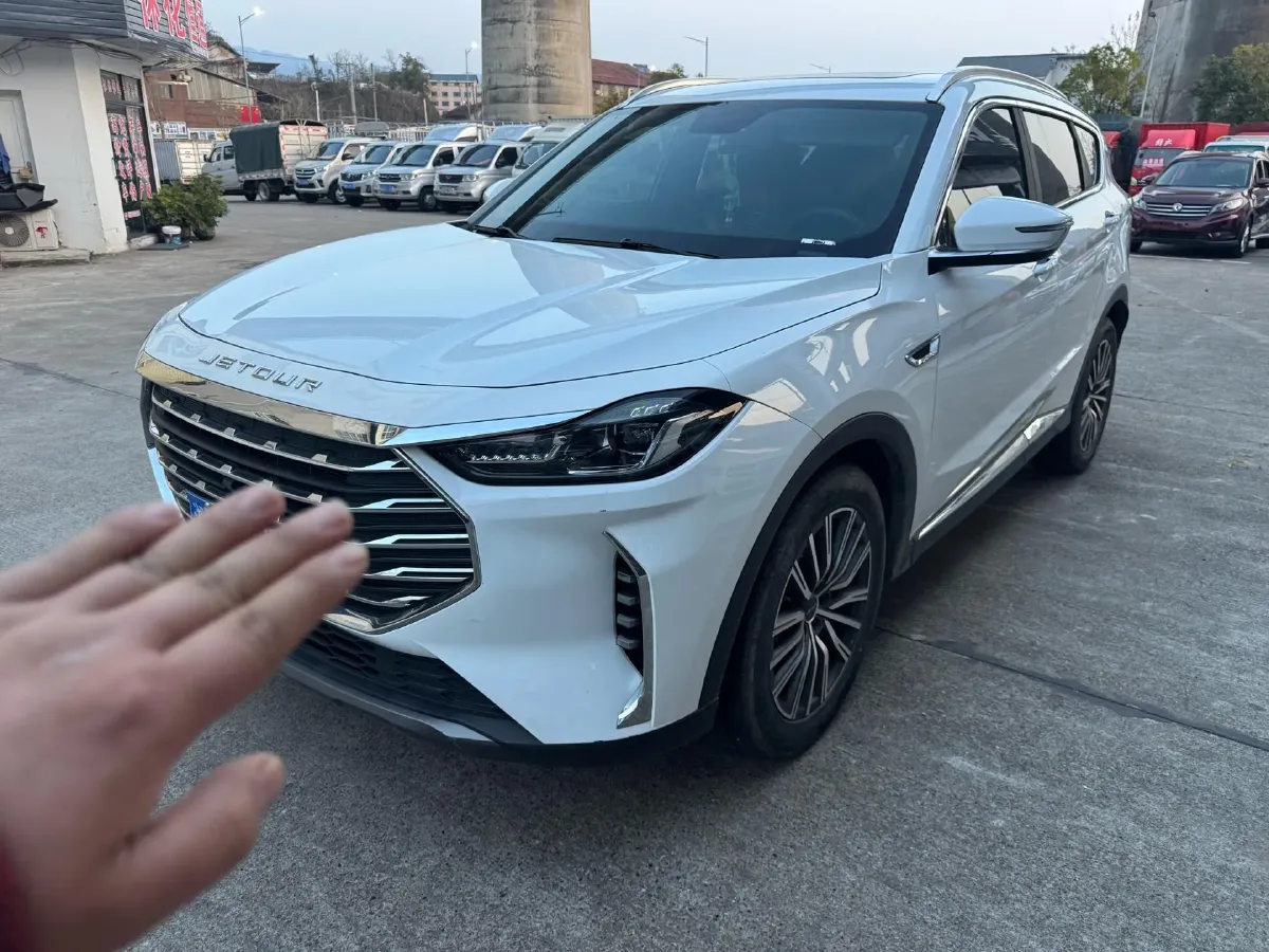 2022 Jetour X70 Plus 1.5T 156HP L4 CVT,autocango,china used car exporter,china ev exporter,chinese used car exporter,chinese used ev exporter