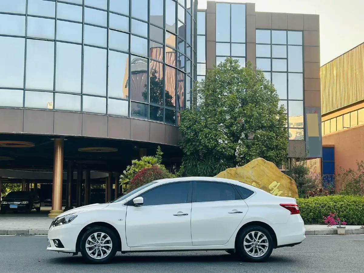 2022 Nissan Sylphy 1.6L 122HP L4 CVT,autocango,china used car exporter,china ev exporter,chinese used car exporter,chinese used ev exporter