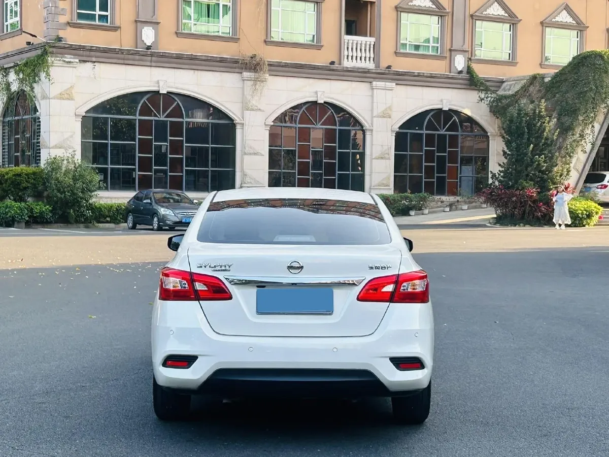 2022 Nissan Sylphy 1.6L 122HP L4 CVT,autocango,china used car exporter,china ev exporter,chinese used car exporter,chinese used ev exporter