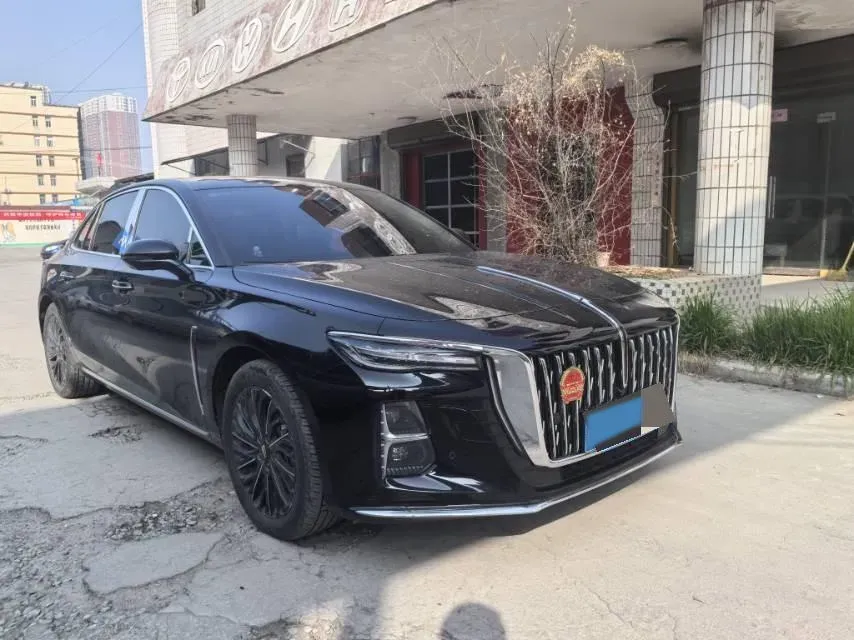 2024 HongQi H5 2.0T 224HP L4 8AT,autocango,china used car exporter,china ev exporter,chinese used car exporter,chinese used ev exporter
