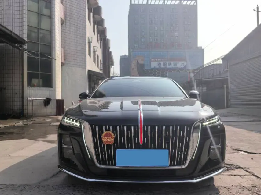 2024 HongQi H5 2.0T 224HP L4 8AT,autocango,china used car exporter,china ev exporter,chinese used car exporter,chinese used ev exporter