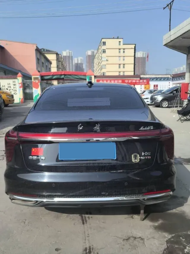 2024 HongQi H5 2.0T 224HP L4 8AT,autocango,china used car exporter,china ev exporter,chinese used car exporter,chinese used ev exporter