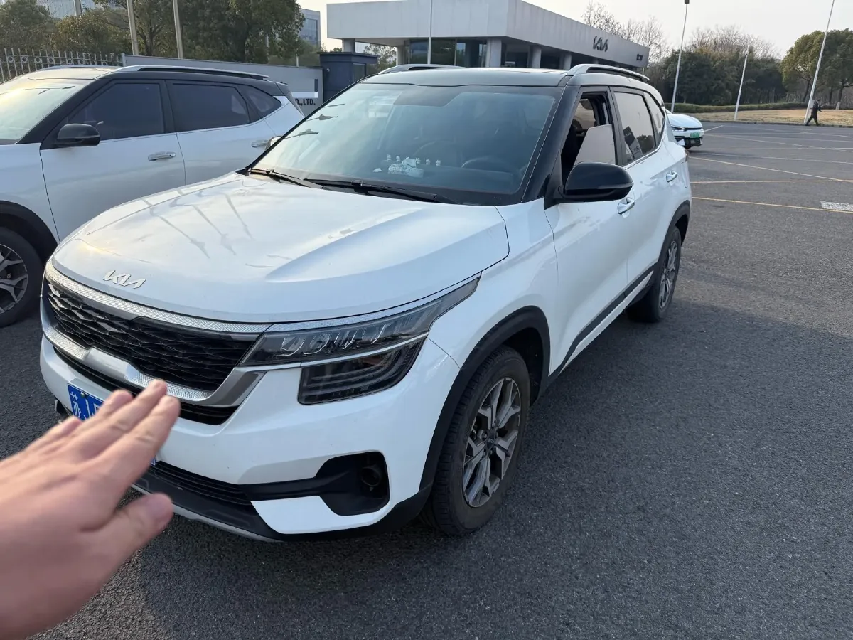 2021 Kia KX3 1.5L 115HP L4 CVT,autocango,china used car exporter,china ev exporter,chinese used car exporter,chinese used ev exporter