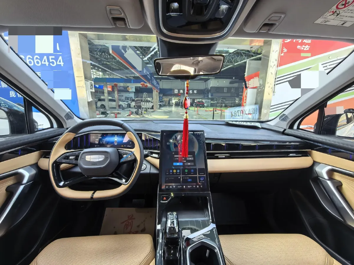 2023 Geely StarRay 2.0T 218HP L4 7DCT,autocango,china used car exporter,china ev exporter,chinese used car exporter,chinese used ev exporter