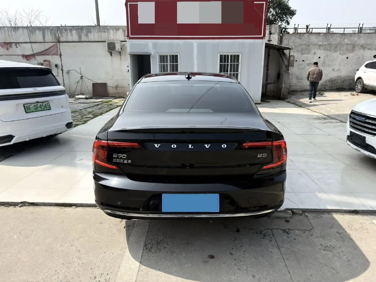 2021 Volvo S90 2.0T 250HP L4 8AT,autocango,china used car exporter,china ev exporter,chinese used car exporter,chinese used ev exporter