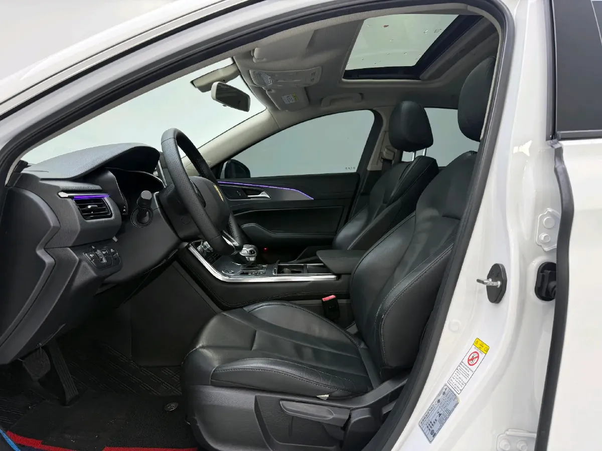 2020 HongQi H5 1.5T 169HP L4 7DCT,autocango,china used car exporter,china ev exporter,chinese used car exporter,chinese used ev exporter