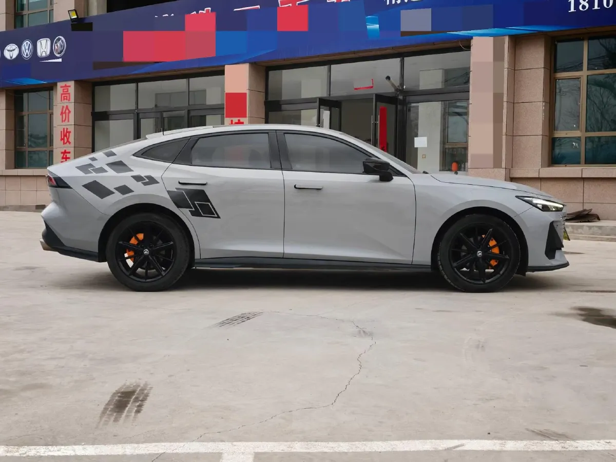 2022 ChangAn UNI-V 1.5T 188HP L4 7DCT,autocango,china used car exporter,china ev exporter,chinese used car exporter,chinese used ev exporter