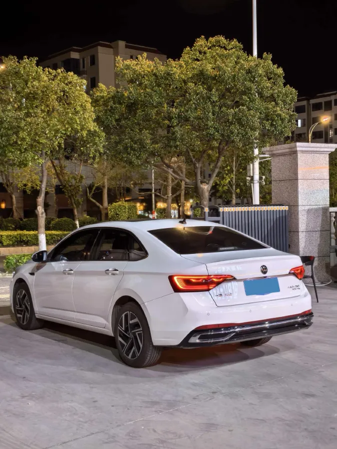 2024 Volkswagen Sagitar 1.5T 160HP L4 7DCT,autocango,china used car exporter,china ev exporter,chinese used car exporter,chinese used ev exporter