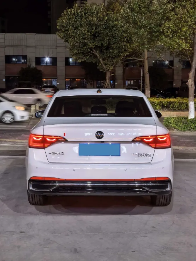 2024 Volkswagen Sagitar 1.5T 160HP L4 7DCT,autocango,china used car exporter,china ev exporter,chinese used car exporter,chinese used ev exporter