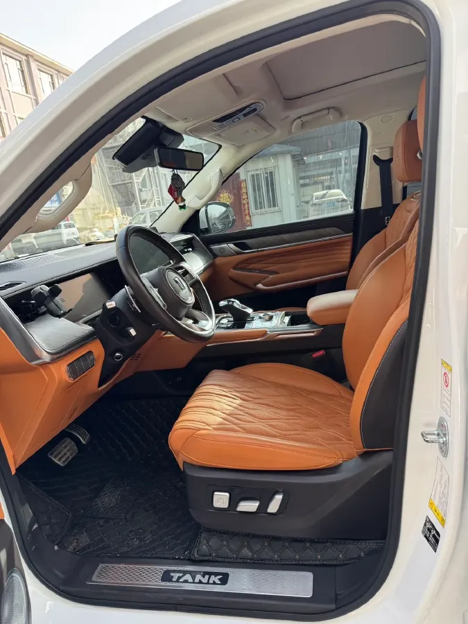 2023 Tank 500 2.0T 252HP L4 9AT PHEV 37.1KWH,autocango,china used car exporter,china ev exporter,chinese used car exporter,chinese used ev exporter