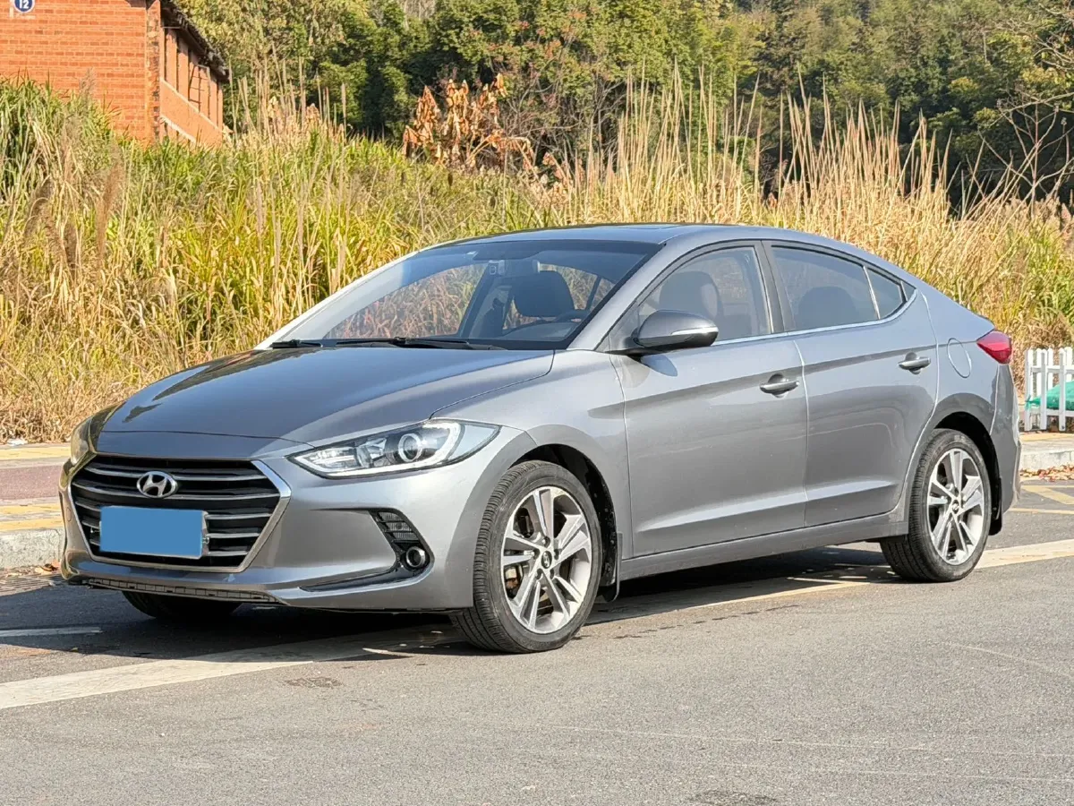 2016 Hyundai Elantra 1.6L 130HP L4 6AT,autocango,china used car exporter,china ev exporter,chinese used car exporter,chinese used ev exporter