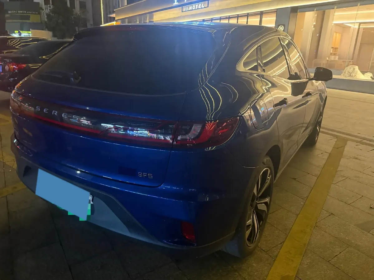 2021 SERES SF5 Range Extended 112HP REEV 35KWH,autocango,china used car exporter,china ev exporter,chinese used car exporter,chinese used ev exporter