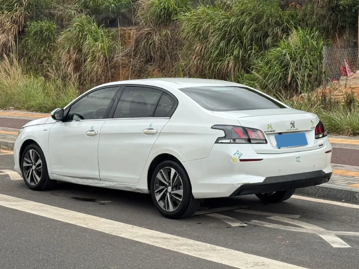 2018 Peugeot 408 1.2T 136HP L3 6AT,autocango,china used car exporter,china ev exporter,chinese used car exporter,chinese used ev exporter
